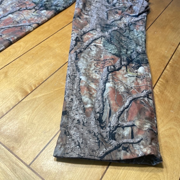Medalist Huntgear Insulated Camo Cargo Pants Size Large SilverMax Scent Block - Picture 9 of 15